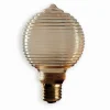 Ampoule LED sphérique striée