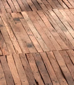 Lattes de PLANCHER en teck recyclé
